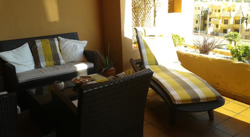 Apartment Manilva Bilik gambar